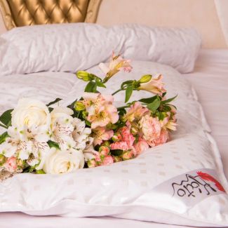 Одеяло " Лилия"  140х205 теплое